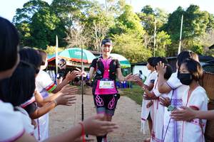 BIB: 2188
                            <button type="button" onclick="openModal(18981747)" class="btn btn-primary btn-sm float-right btn-popup" data-toggle="modal" data-target=".modal-high-quality">
                        <i class="fas fa-shopping-cart"></i> Add to Cart
                    </button>
                                            <button type="button" onclick="isThisMe(18981747, true)" class="btn btn-success btn-sm float-right btn-popup btn-isme hidden" data-toggle="tooltip" data-placement="bottom" title="นี่คือรูปของคุณใช่ไหม คลิกที่นี่เพื่อเอาเข้าอัลบั้ม">
                        <i class="fas fa-plus"></i> Add to album
                    </button>
                    <button type="button" onclick="isThisMe(18981747, false)" class="btn btn-warning btn-sm float-right btn-popup btn-isnotme hidden">
                        <i class="fas fa-ban"></i> Remove from album
                    </button>